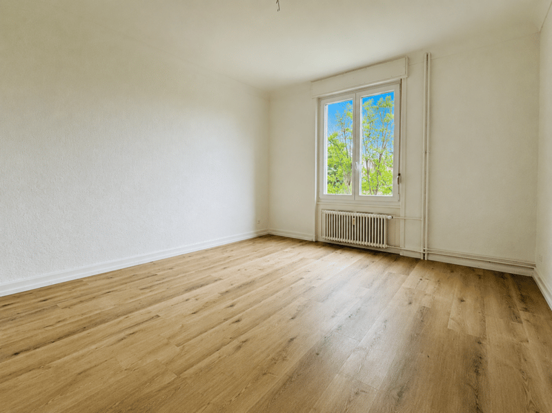 Bello appartamento 2.5 locali al 2° piano (w4) con balcone, lavatrice privata e compartimento in cantina (7)