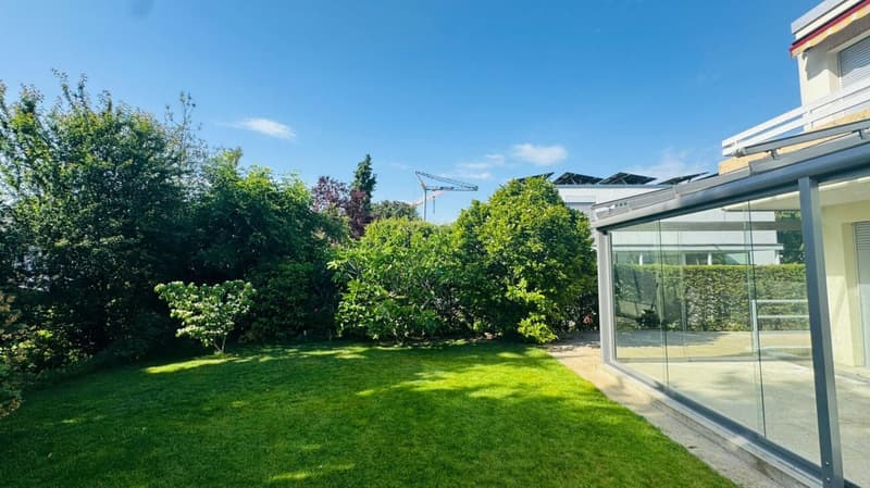 Beautiful 6.5-room semi-detached house with winter garden, garden & parking at top location (22)