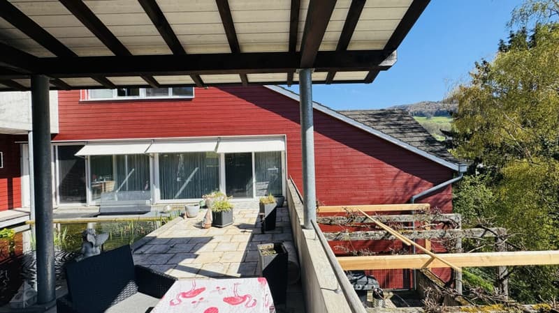 Casa di 6,5 locali con piscina, garage, 3 posti auto e vista aperta (34)