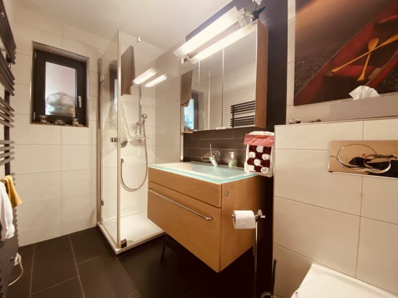 Sustainable 7.5-room single-family house with photovoltaic system, pool, sauna & fitness (14)
