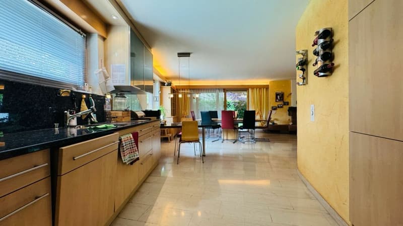 Sustainable 7.5-room single-family house with photovoltaic system, pool, sauna & fitness (6)