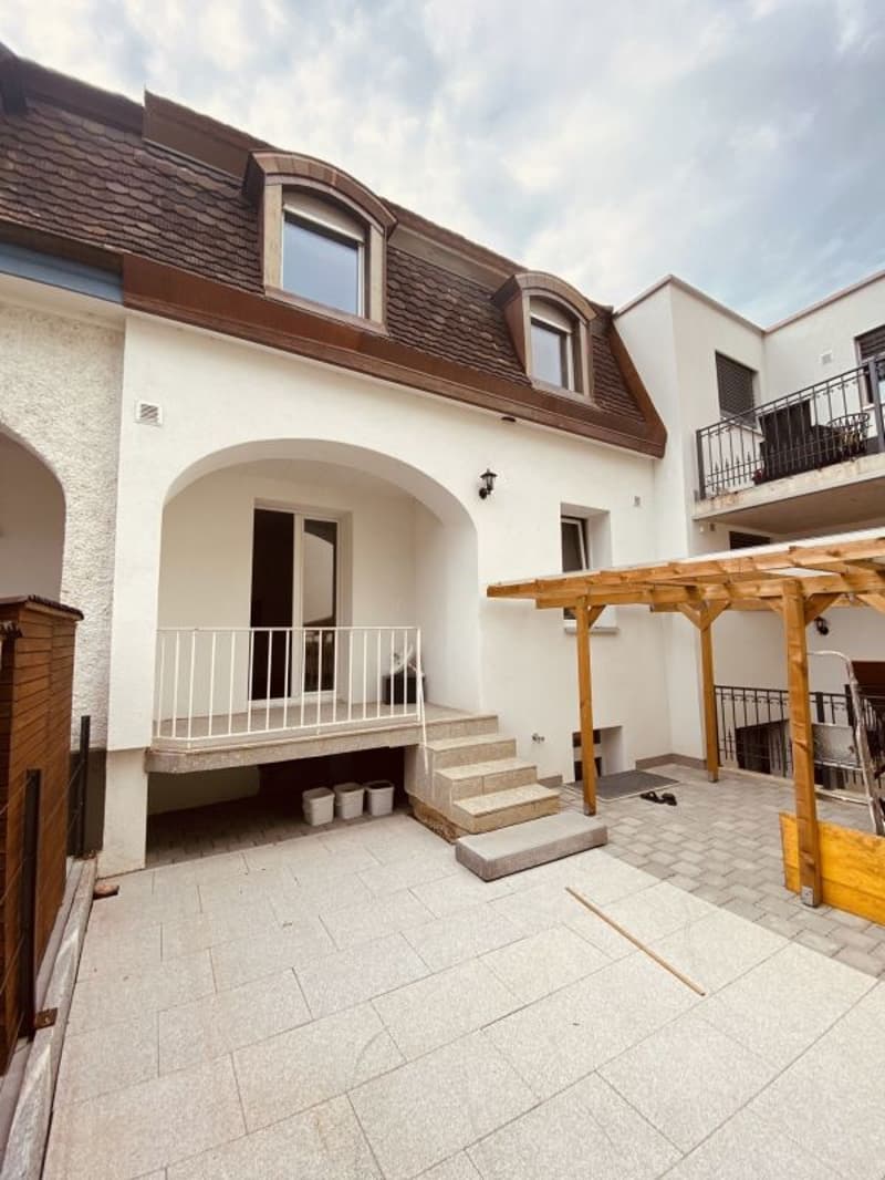 Maison de 4,5 pièces rénovée avec place assise et cave - Idéale pour les célibataires, les couples ou les petites familles (4)