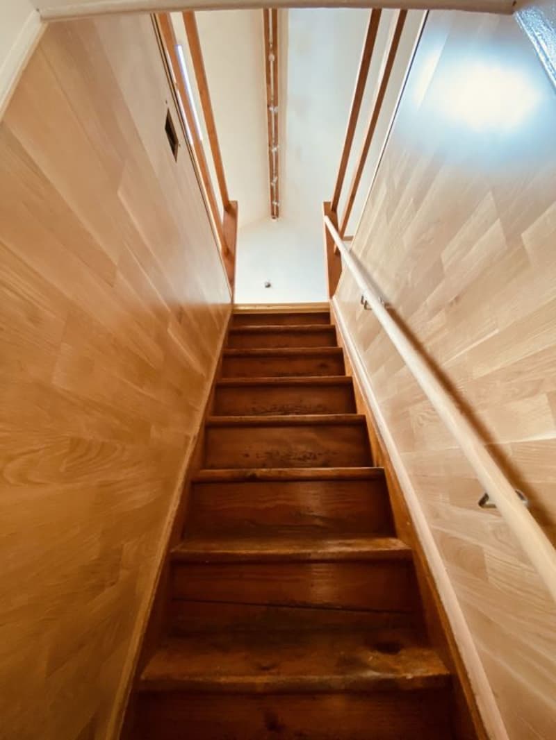 Maison de 4,5 pièces rénovée avec place assise et cave - Idéale pour les célibataires, les couples ou les petites familles (8)