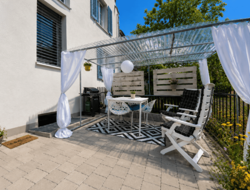 Maison de 4,5 pièces rénovée avec place assise et cave - Idéale pour les célibataires, les couples ou les petites familles (2)
