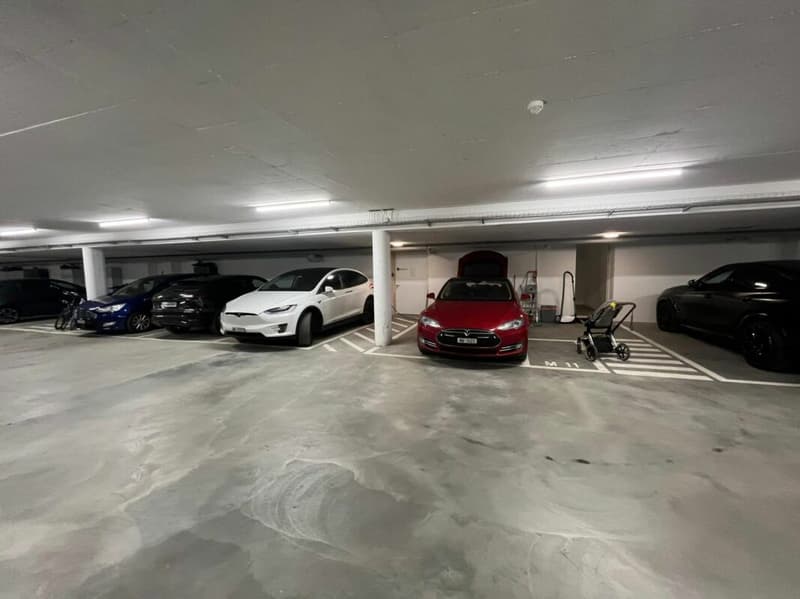 Casa a schiera nuova (F1) con 2 celle umide, 2 posti auto, giardino e area di seduta (7)