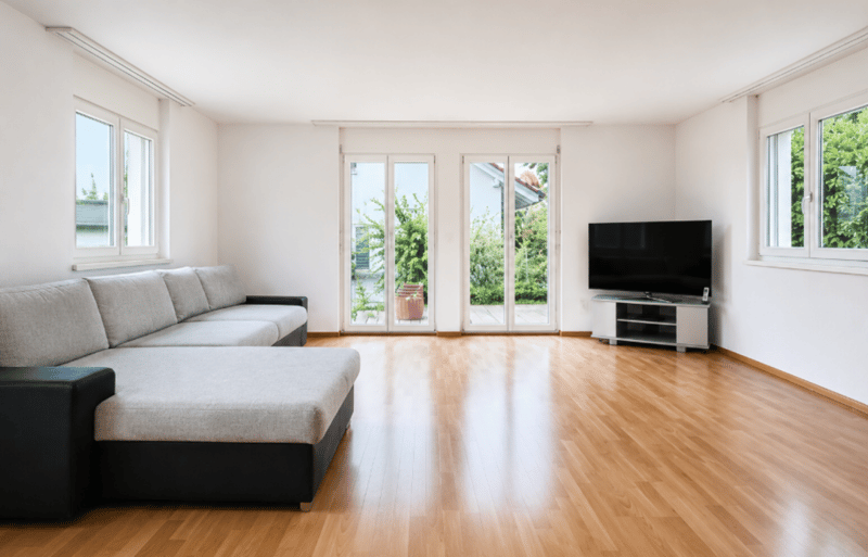 Spacious 5.5-room house with garage, 4 outdoor parking spaces, and roof terrace (2)