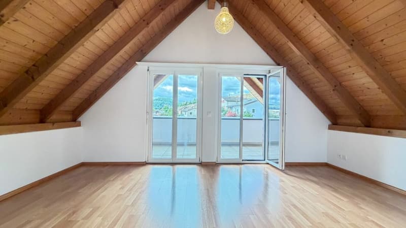 Spacious 5.5-room house with garage, 4 outdoor parking spaces, and roof terrace (12)