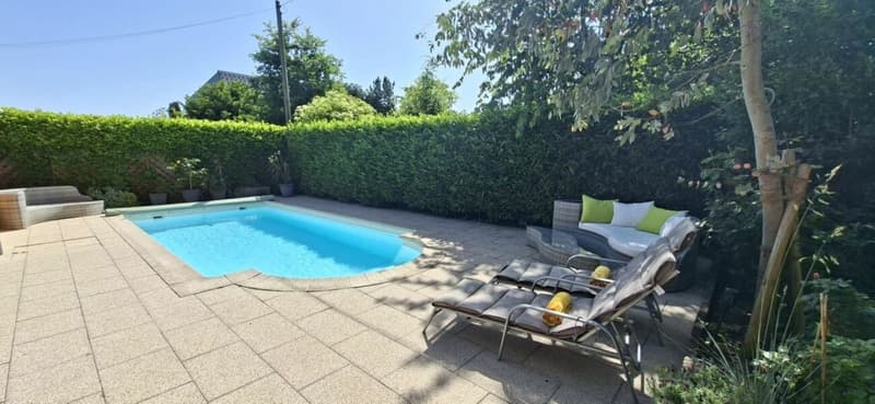 Nachhaltiges 7.5-Zimmer-Einfamilienhaus mit Photovoltaikanlage, Pool, Sauna & Fitness (3)