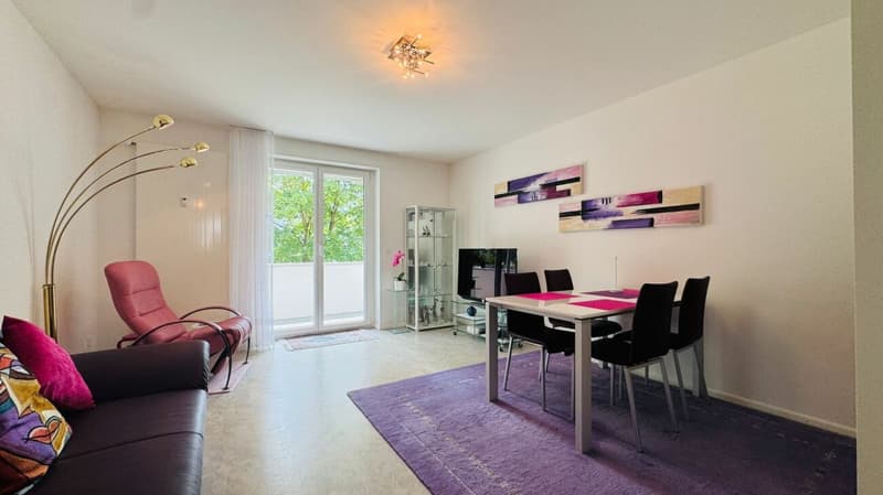 Gepflegte 3.5-Zimmerwohnung in Binningen mit Lift, 12 m² Balkon und eigenem Waschturm (8)