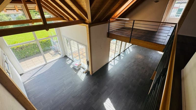 Freistehendes 4.5-Zimmer-Einfamilienhaus mit Pool, Sauna, Wintergarten, Doppelgarage & Aussicht (11)