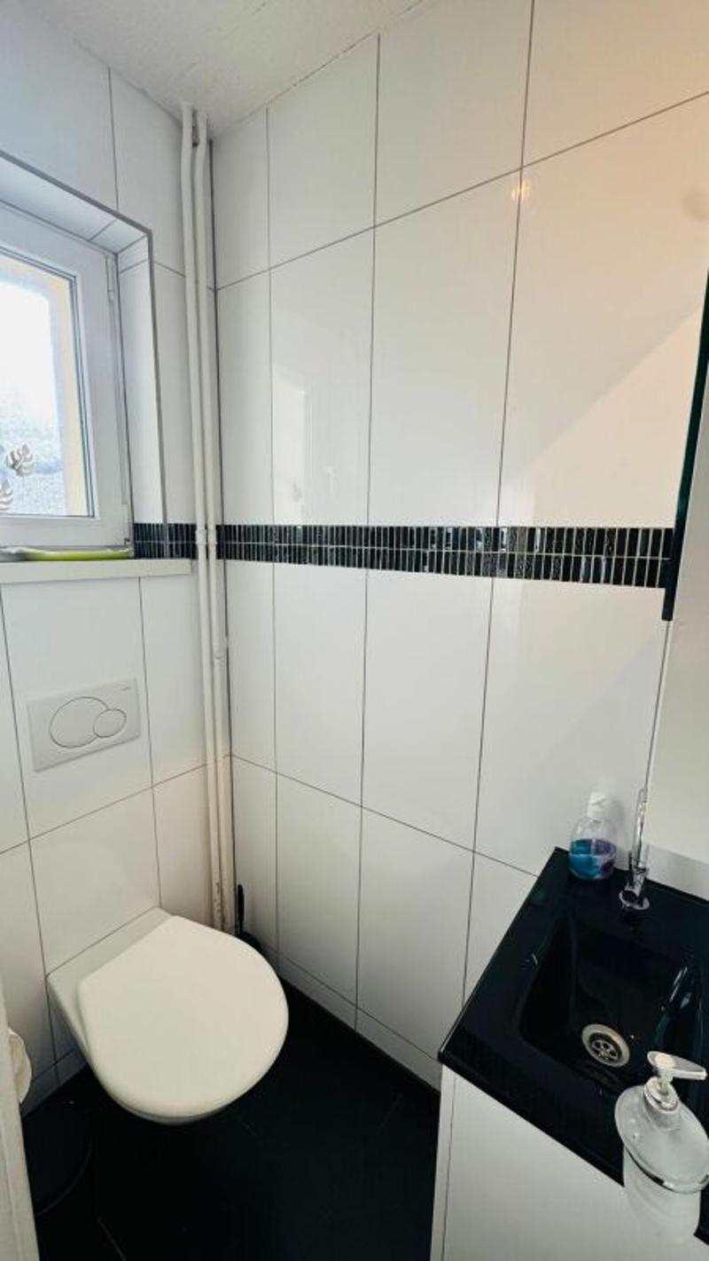Detached house with approved semi-detached house project - renovate, expand or rebuild (9)