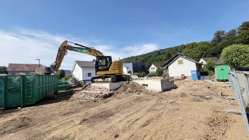 155 m2 Grosses Neubau-DEFH (Haus B), 6.5 DEFH, 3 Nasszellen, Garten, Sitzplatz, Carport & PP (25)