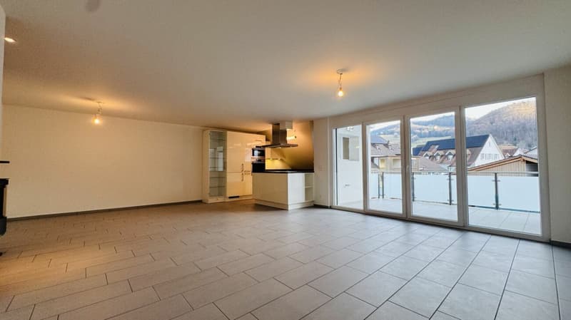 4.5-Zimmer-Maisonette mit Balkon, 2 Nasszellen, 2 Tiefgaragenplätzen, Waschturm und Keller (9)