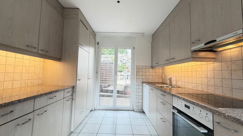 Grosszügiges 5.5-Zimmer-Haus mit Garage, 4 Aussenparkplätzen und Dachterrasse (5)