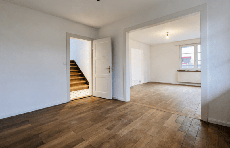 Charmantes 6-Zimmer-Einfamilienhaus mit Garten & Garagenbox in bester Lage von Muttenz (7)