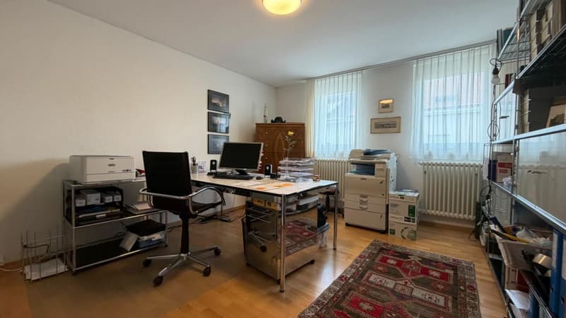 Generationenhaus mit 6.5-Zimmer-Maisonette und vermieteter 3-Zimmerwohnung (10)