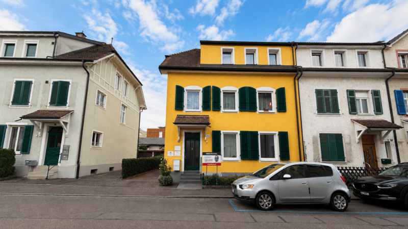 Generationenhaus mit 6.5-Zimmer-Maisonette und vermieteter 3-Zimmerwohnung (1)