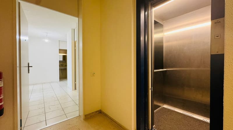 Charmante 3.5-Zimmer-Wohnung im lebendigen Matthäus-Quartier (15)