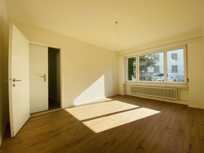 Zweitbezug 2.5-Zimmer mit Balkon und Keller (1012) (5)