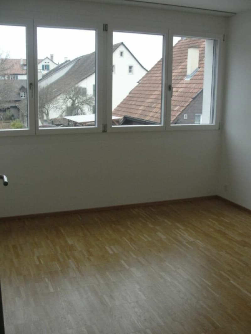 Grosszügige 4.5-Zimmer-Wohnung mit 115 m² Wohnfläche und zwei Badezimmern (9)