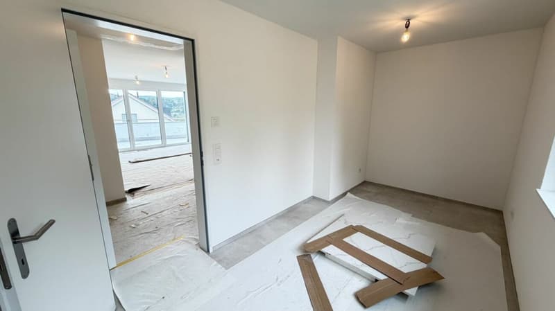 Neu ausgebaute 3.5-Zimmer-Wohnung inklusive 1 PP in Oberwil (6)