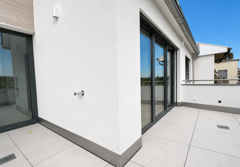 Neu ausgebaute 4.5-Zimmer-Maisonettewohnung in Oberwil inklusive 1 PP (12)