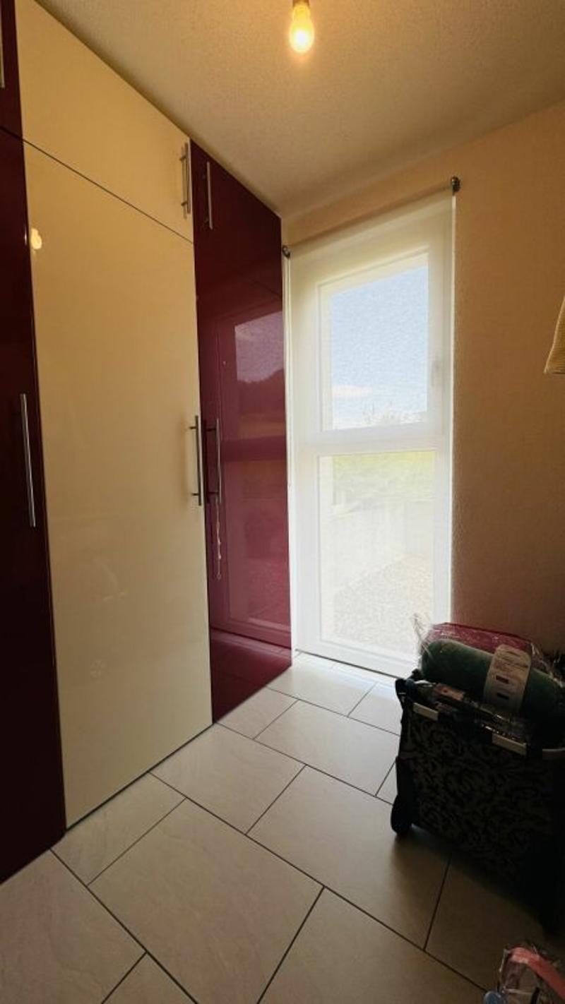Wunderschönes 5.5-Zimmer Doppelhaus mit Garten, Sitzplatz, Balkon und 2 Parkplätzen (10)