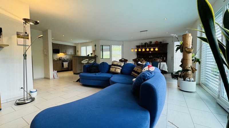 Wunderschönes 5.5-Zimmer Doppelhaus mit Garten, Sitzplatz, Balkon und 2 Parkplätzen (5)