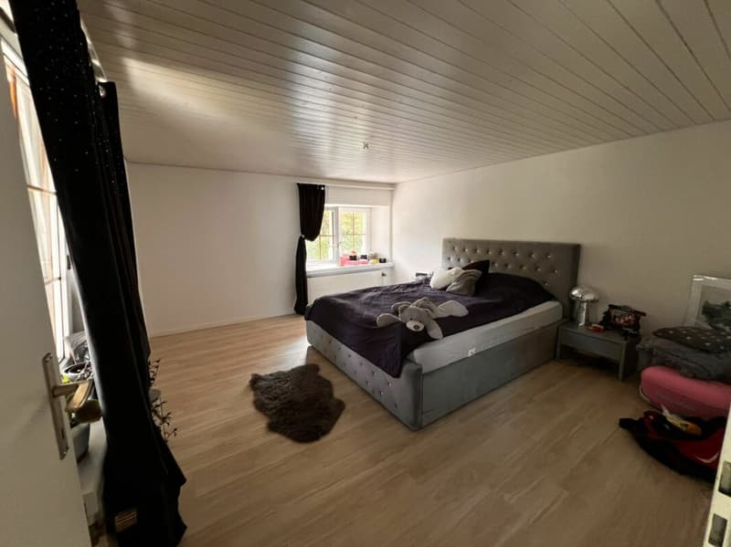 Grosszügige 3.5-Zimmer-Wohnung mit Garage & Top-Verkehrsanbindung in Othmarsingen (14)