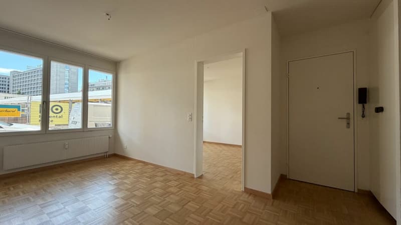 Neu renovierte 3.5-Zimmer-Wohnung mit grossem privatem Sitzplatz - Wohnen in attraktiver Basler Lage (10)