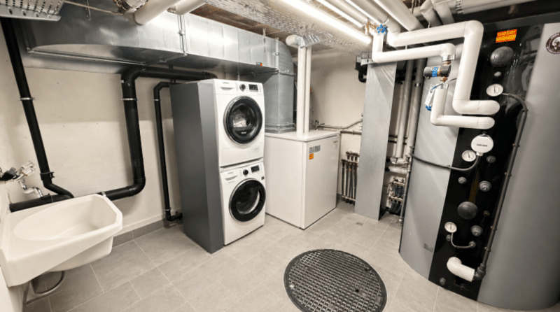 Grosszügiges 7.5-Zimmer-Einfamilienhaus mit Einliegerwohnung und traumhafter Aussicht (13)
