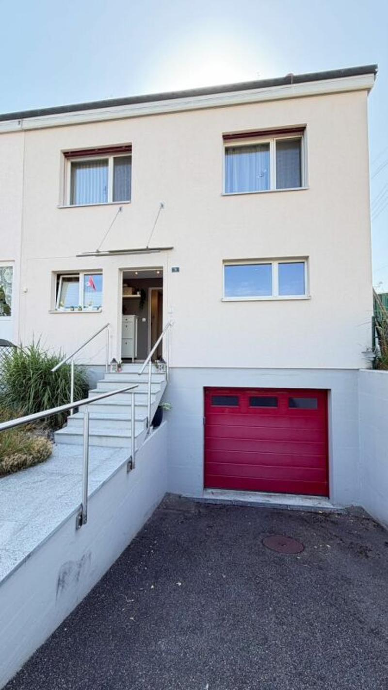 Grosszügiges Einfamilienhaus mit Garage, viel Platz und schönem Raumangebot (20)