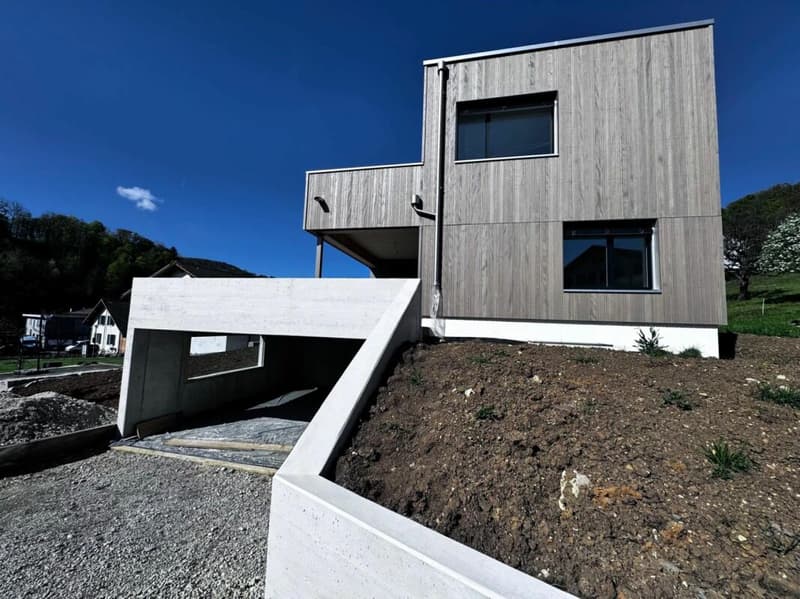 Hochqualitatives 4.5-Zi. EFH - Garten mit Weitsicht, Carport + PP, 3 Nasszellen (3)
