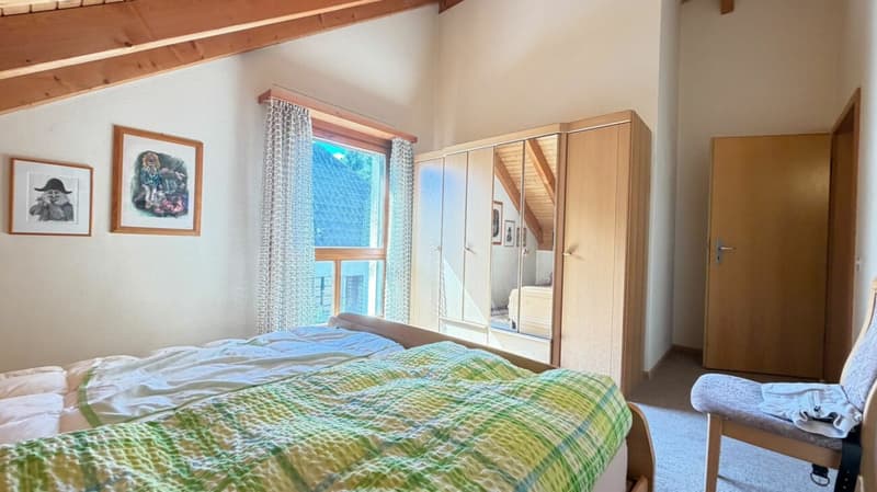 4.5-Zimmer-Doppeleinfamilienhaus mit Garten und Modernisierungspotenzial in Lupsingen (9)