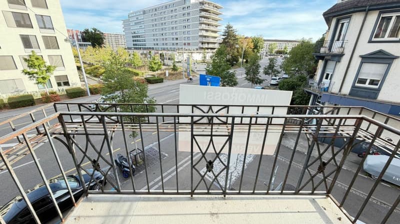 Einfache 3.5-Zimmer-Wohnung mit Balkon und Kellerabteil (3)