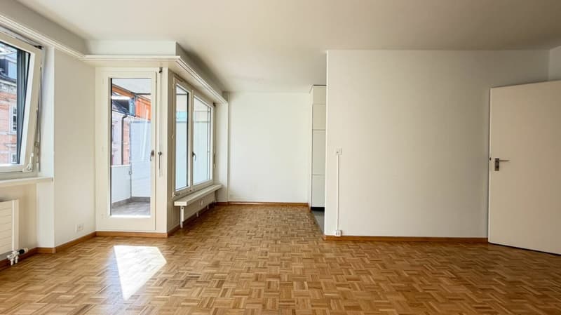 2.5-Zimmer-Eigentumswohnung mit Balkon und Lift in Basel (7)