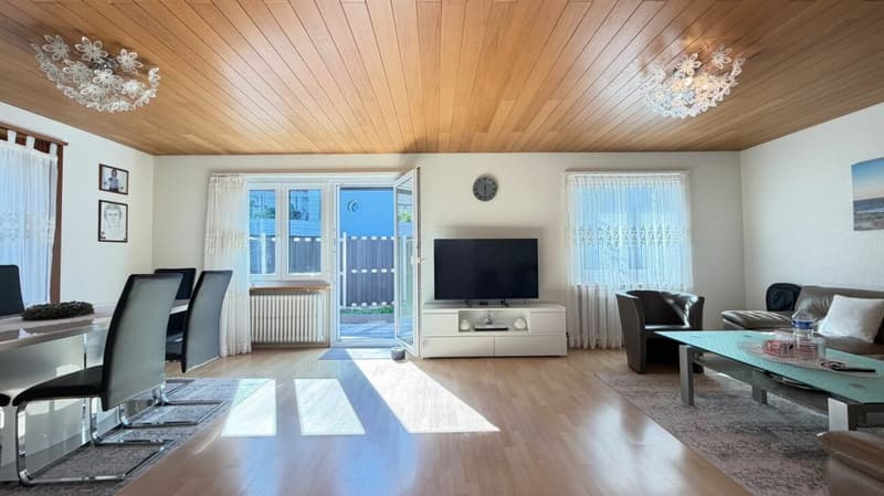 VIEL PLATZ, SONNE & WEITSICHT - 4.5-ZIMMER-EFH MIT 580 M² GRUNDSTÜCK & GROSSER GARAGE (13)