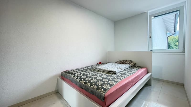 Neuwertiges 6.5-Zimmer-Eckhaus mit Terrassen (13)