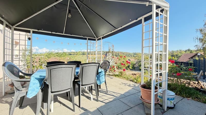 Sonne & Weitsicht - 4.5-Zimmer-Haus mit Garage (9)