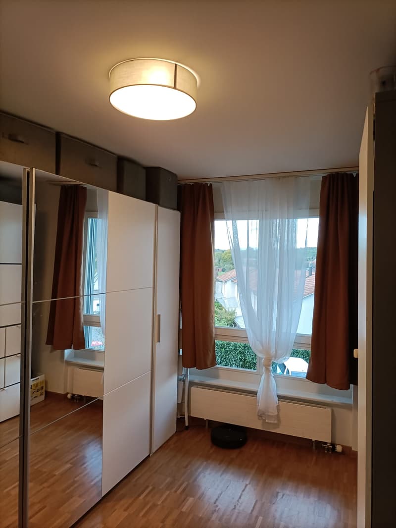 Attraktive 4.5 Zi-Wohnung im Naherholungsgebiet (7)