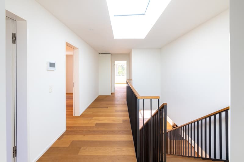 Exclusive living ambiance directly on the Rhine - Property with modern, high-quality interior design (7)