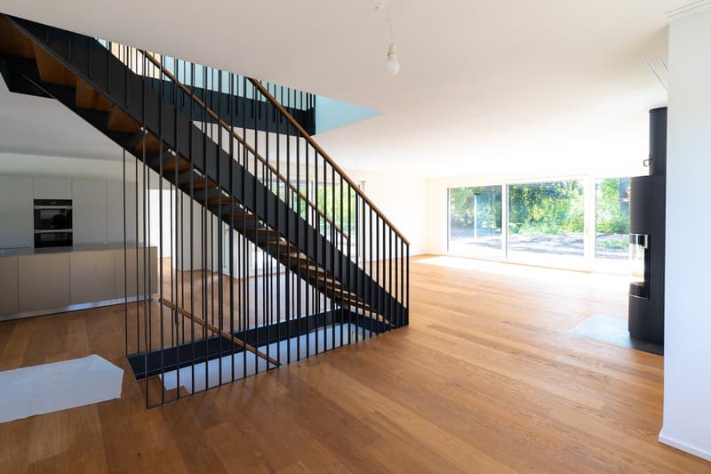 Exclusive living ambiance directly on the Rhine - Property with modern, high-quality interior design (4)