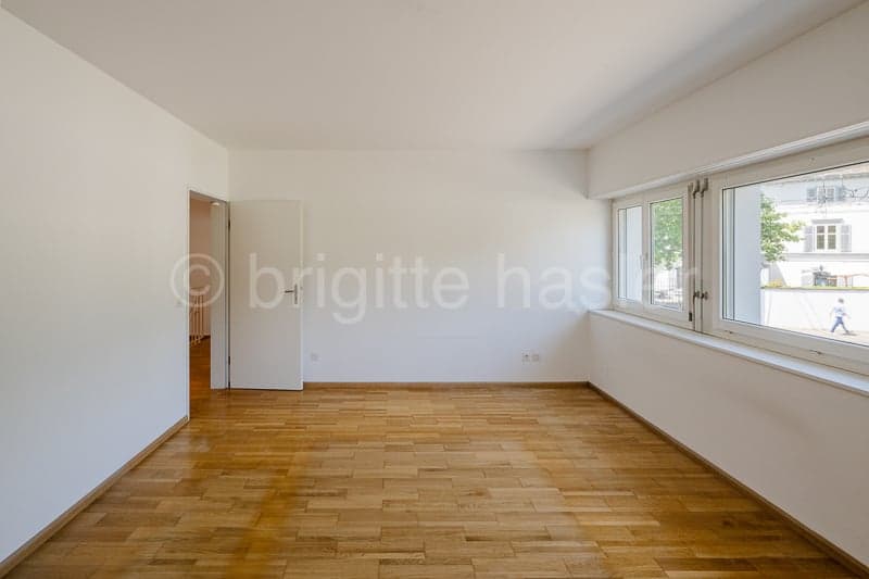 4.5-room maisonette apartment in a historic building (renovated) in the center of Riehen (10)