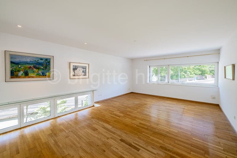 4.5-room maisonette apartment in a historic building (renovated) in the center of Riehen (9)