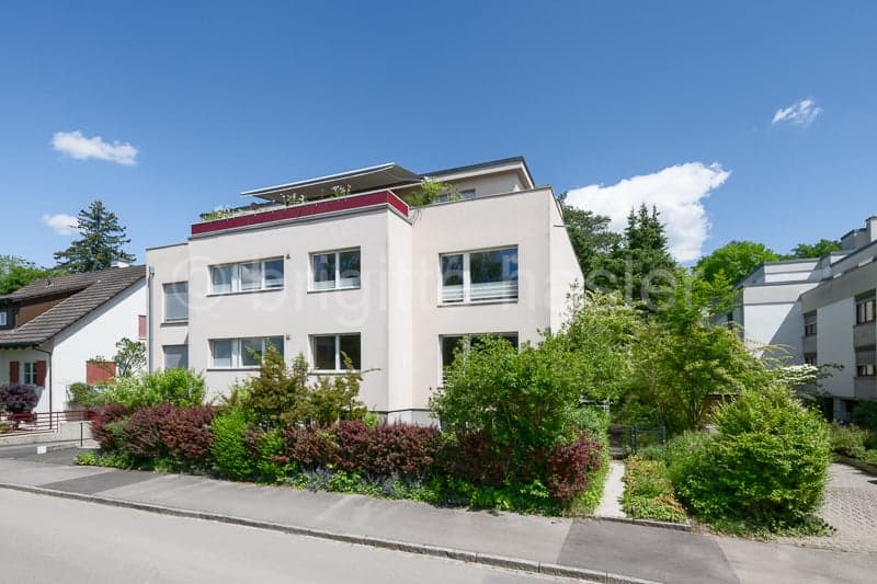 Appartement de 6,5 pièces élégant dans un quartier résidentiel calme et populaire près de Wenkenpark (2)