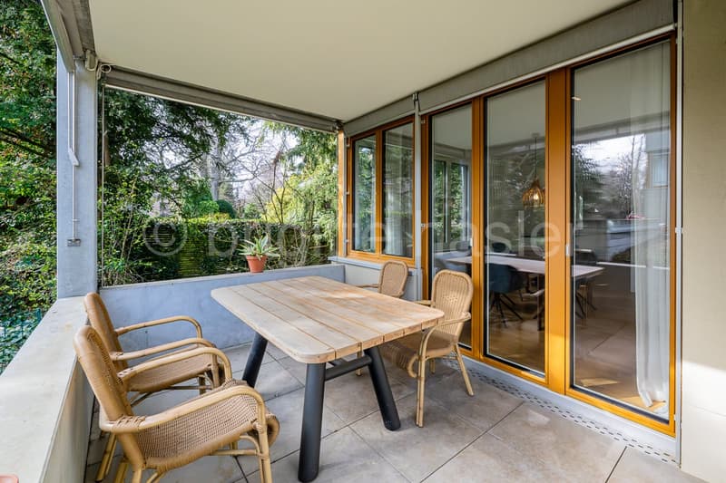Appartamento di 5 locali in proprietà con giardino privato in una posizione tranquilla e verde (6)