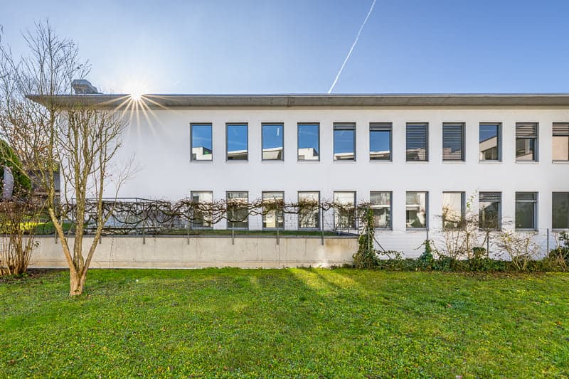 Moderne Büroräume in Riehen - Lörrracherstrasse 50 (1)