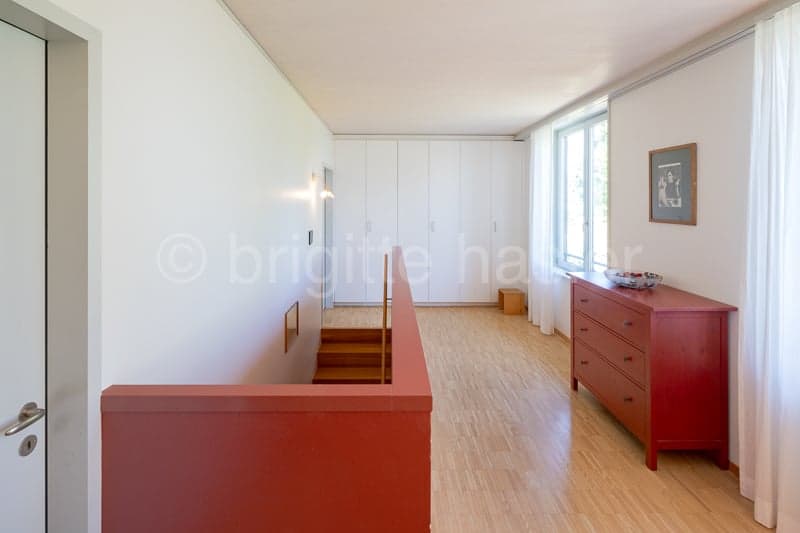 Wohnen im Grünen: 5-Zimmer-Eckeinfamilienhaus an exklusiver Lage am Buremichelskopf (10)