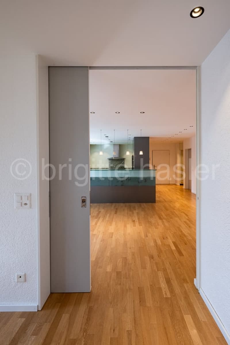 Sicht auf den Essbereich vom Wohnzimmer