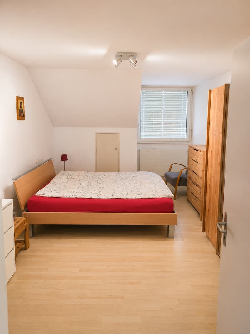 Charmante 3.5-Zimmer-Dachwohnung in Wangen bei Olten (4)